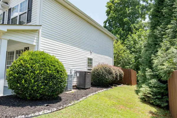 292 Waxberry CT, Boiling Springs, SC 29316