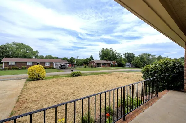 129 Venus ST, Inman, SC 29349