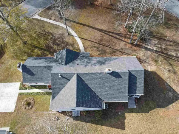 209 Young DR, Clinton, SC 29325