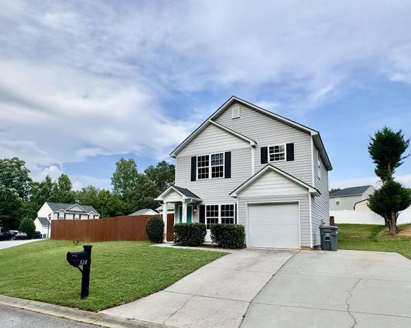 328 Promised Land DR, Spartanburg, SC 29306