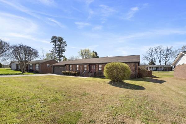 1218 Brushy Creek RD, Taylors, SC 29687