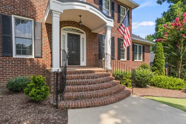 865 E Heathland DR, Inman, SC 29349