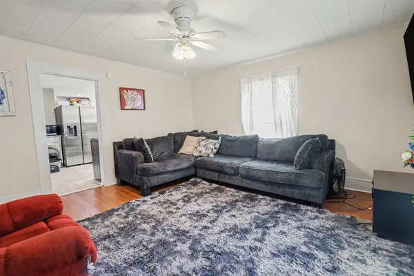 9 G ST, Inman, SC 29349