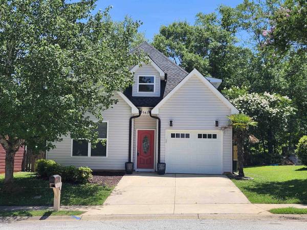 563 Clairidge DR, Boiling Springs, SC 29316