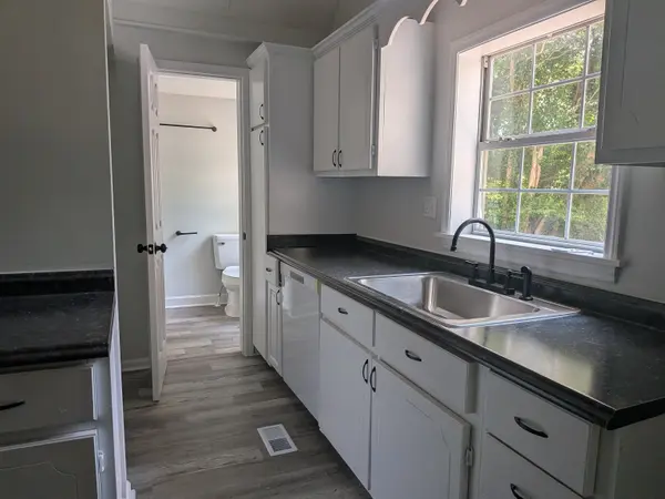 152 Mapletree LN, Spartanburg, SC 29303