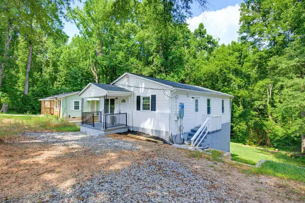 705 W Georgia ST, Woodruff, SC 29388