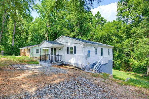 705 W Georgia ST, Woodruff, SC 29388