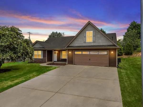 319 Kelly Farm RD, Moore, SC 29369
