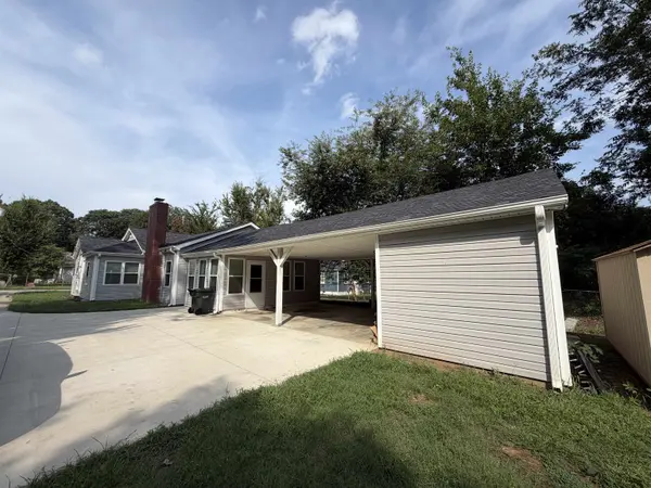 206 Carey AVE, Greer, SC 29651
