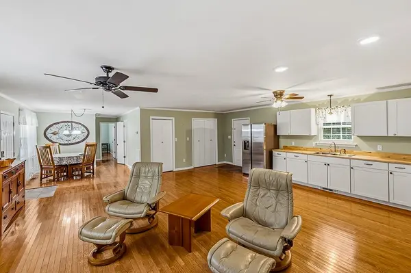 2585 Pineland Shores CIR, Cross Hill, SC 29322