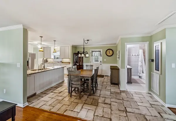 2511 Pineland Shores CIR, Cross Hill, SC 29332