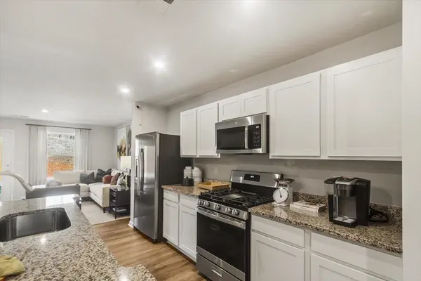 1409 Chesapeake LN, Spartanburg, SC 29303