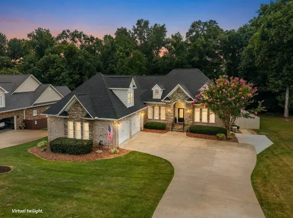 502 Chippendale LN, Boiling Springs, SC 29316