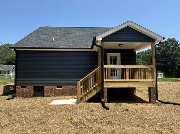 6 Wray ST, York, SC 29745