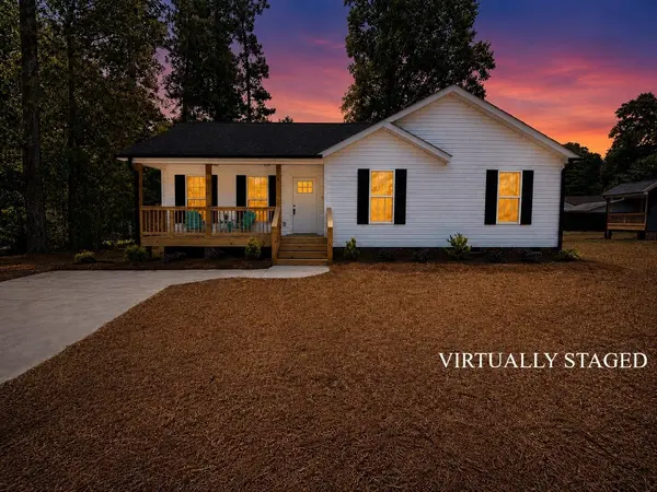 8 Wray ST, York, SC 29745