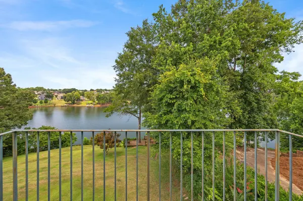 51 Fox RD, Lyman, SC 29365