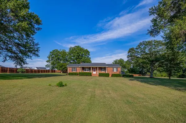 1326 Mount Zion RD, Spartanburg, SC 29303