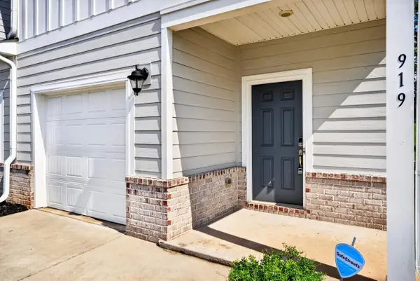 919 Yarn WAY, Greer, SC 29651
