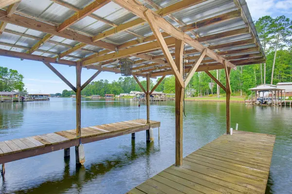 462 Forest DR, Cross Hill, SC 29332