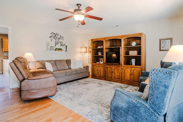 238 Smoke Ridge RD, Gaffney, SC 29340