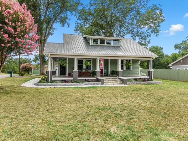 26 Lude Johnson BLVD, Campobello, SC 29322