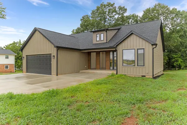 132 John Dodd RD, Spartanburg, SC 29303