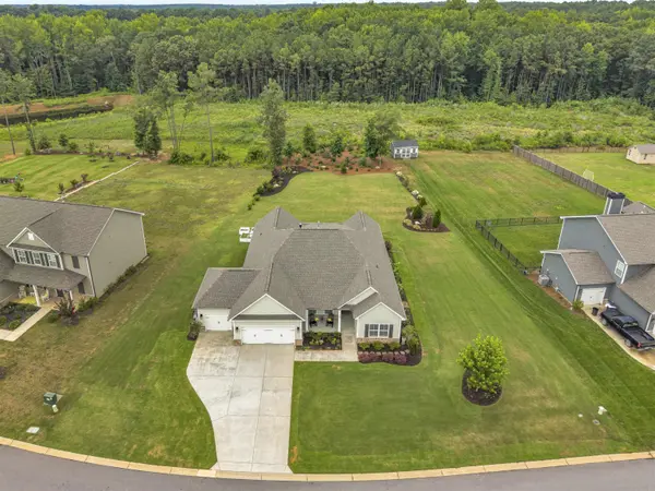 408 Wood Mist LN, Fountain Inn, SC 29644