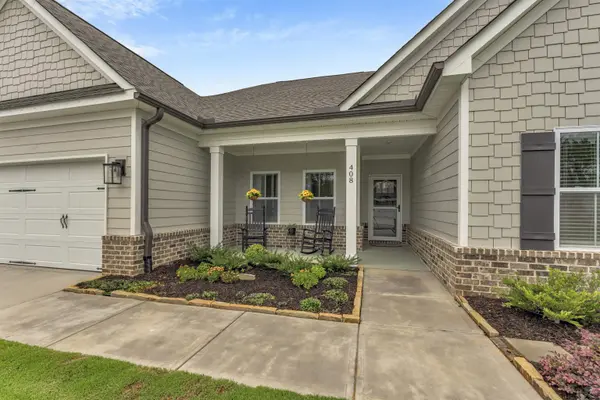 408 Wood Mist LN, Fountain Inn, SC 29644