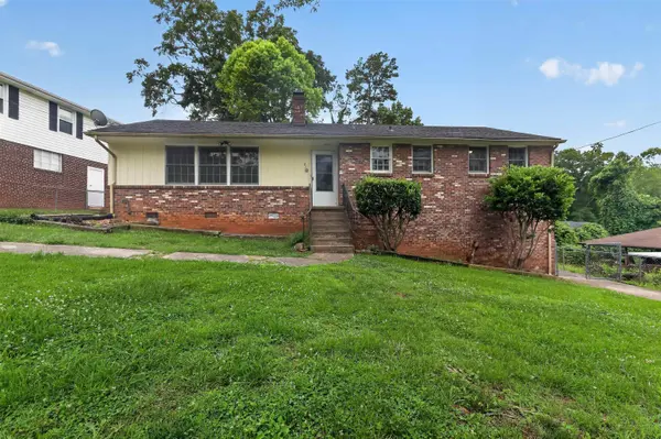 22 Westbrook LN, Greenville, SC 29605