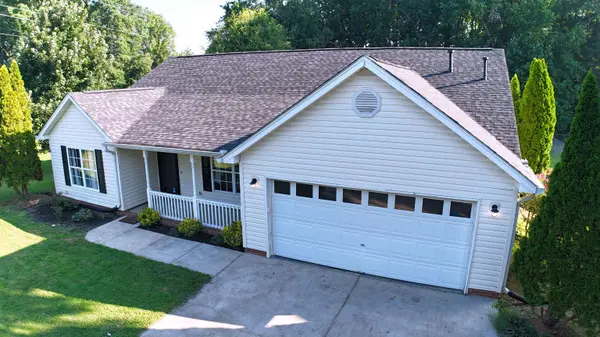 20 Two Gait LN, Simpsonville, SC 29680-6701