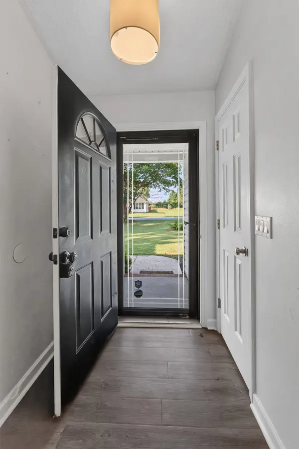 20 Two Gait LN, Simpsonville, SC 29680-6701