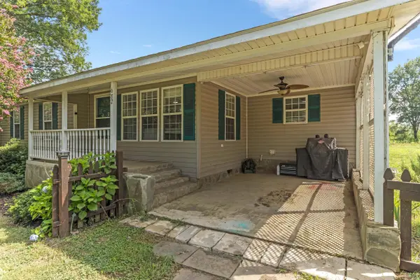 682 Island Ford RD, Inman, SC 29349-8550