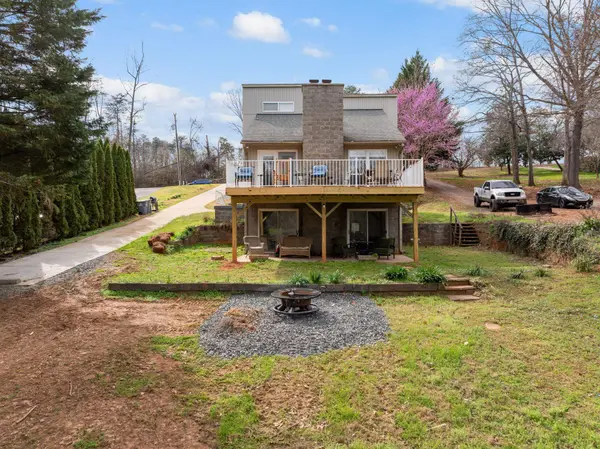 144 Amber DR, Inman, SC 29349