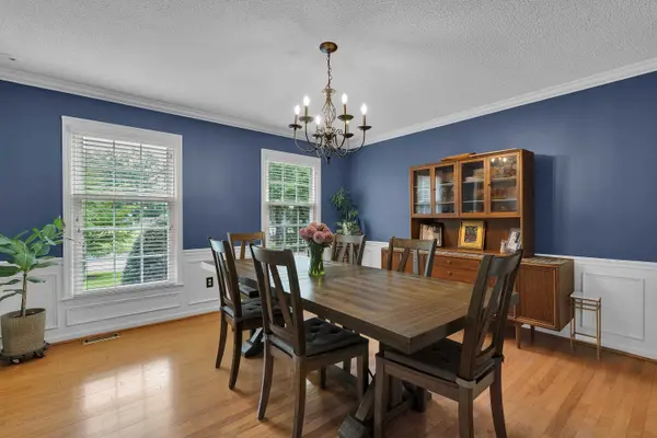 210 Heathwood DR, Spartanburg, SC 29307