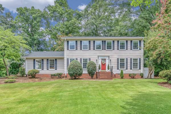 210 Heathwood DR, Spartanburg, SC 29307