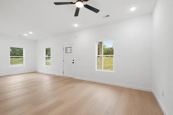 453 Bill Lattimore RD, Chesnee, SC 29323