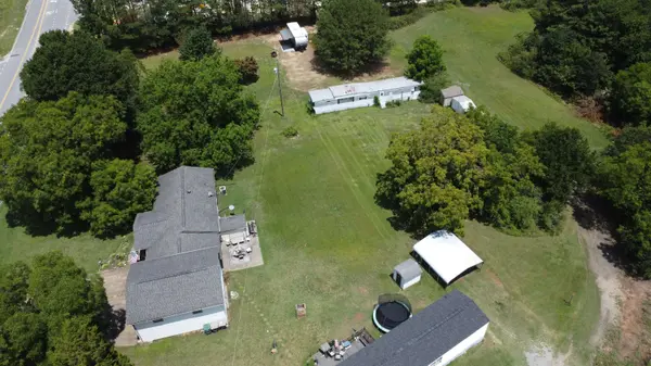 518 Tribal Tribal RD, Blacksburg, SC 29702