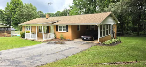 180 Edgewood DR, Spartanburg, SC 29307-4531