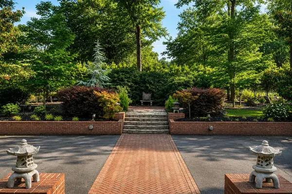 325 Lanham CIR, Spartanburg, SC 29307