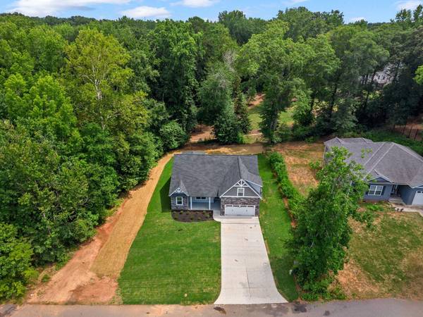 300 Canebrake DR, Anderson, SC 29621