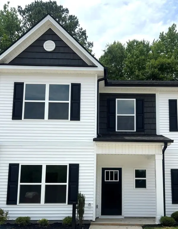 610 Farcroft TRL, Roebuck, SC 29376