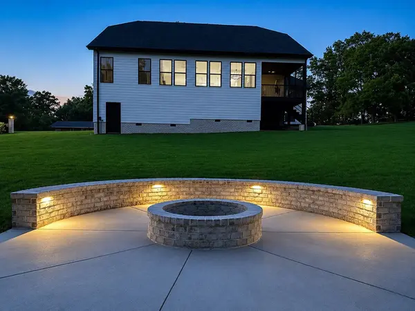 106 Pinebrook DR, Boiling Springs, SC 29316