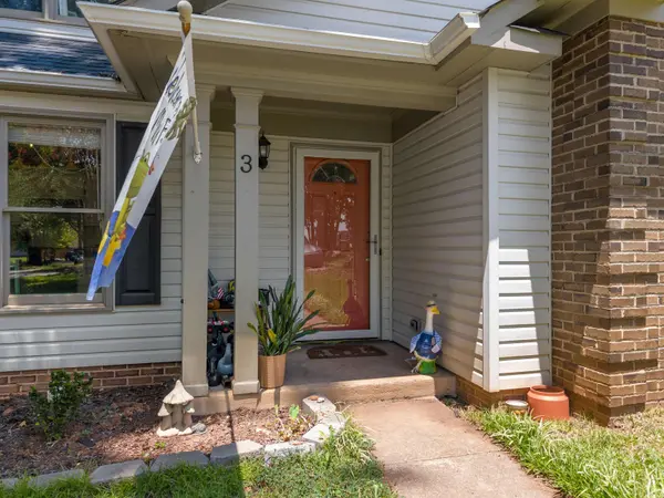 3 Summer CT, Spartanburg, SC 29302