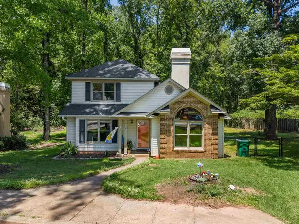 3 Summer CT, Spartanburg, SC 29302