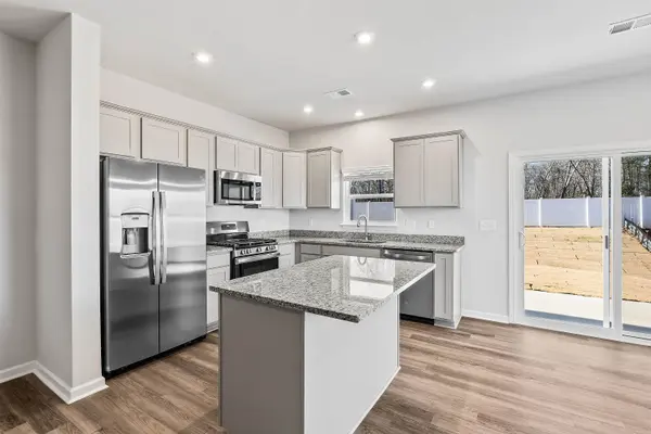 189 Randwick LN, Greer, SC 29651