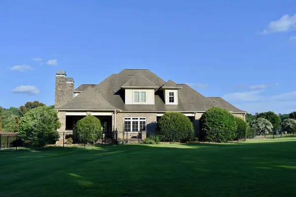 34 Great Lawn DR, Piedmont, SC 29673