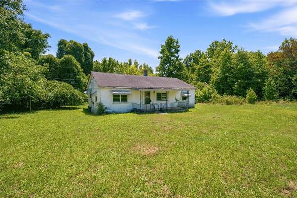 309 Knitting Mill ST, Jonesville, SC 29353