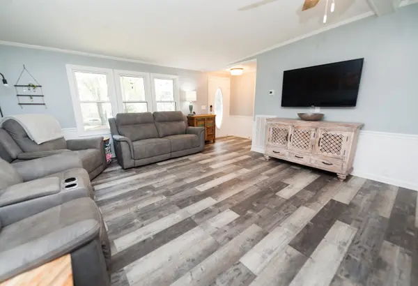 215 Lake Front RD, Inman, SC 29349