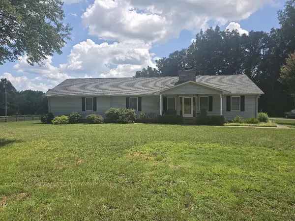 2373 Mount Tabor Church Rd, Jonesville, SC 29353