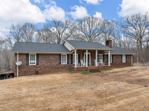 170 Oak Ridge DR, Jonesville, SC 29353